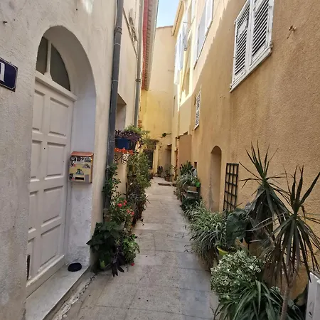 Vieille Ville De Menton Exterior photo